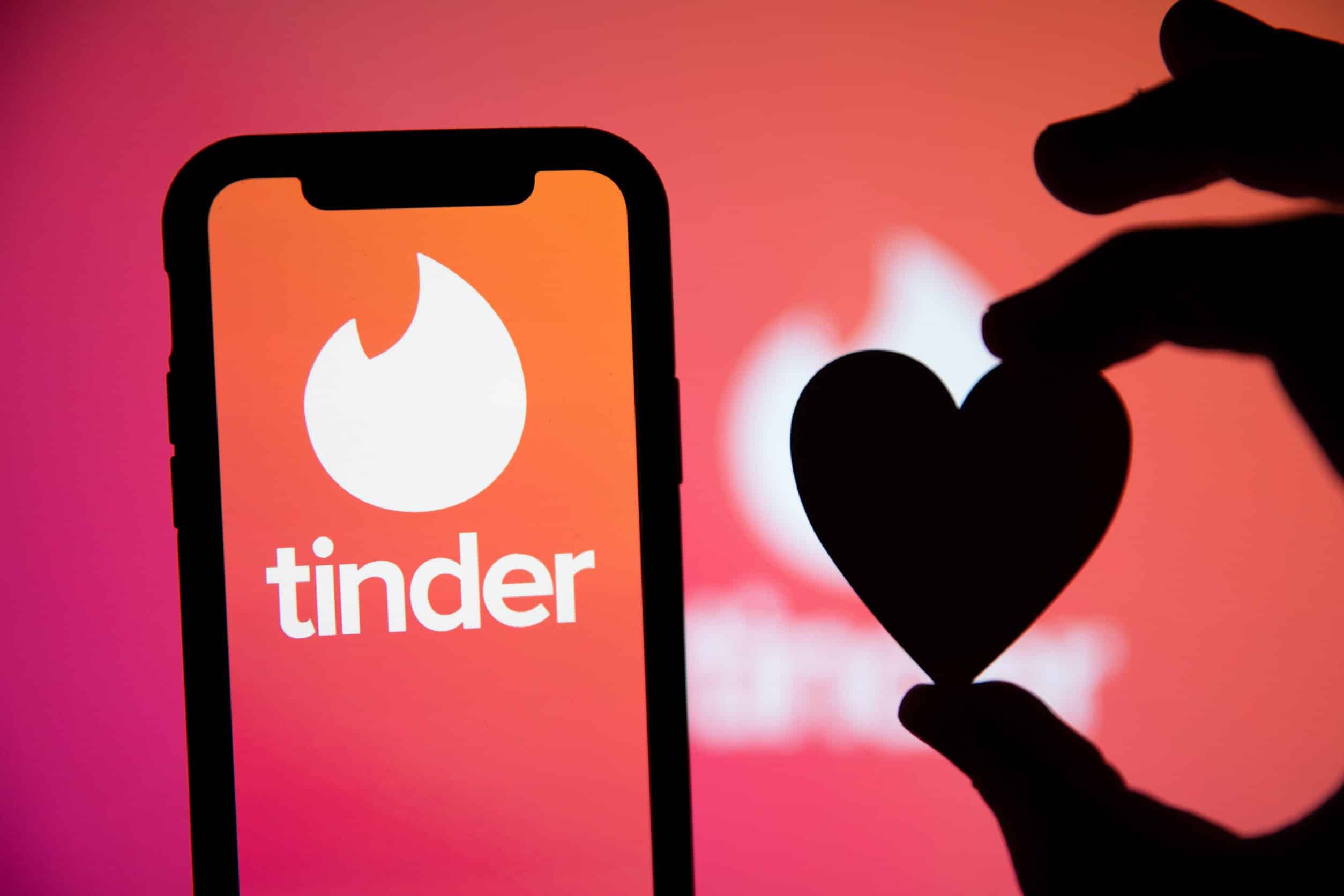 avoid-forex-trading-scams-on-tinder.jpg